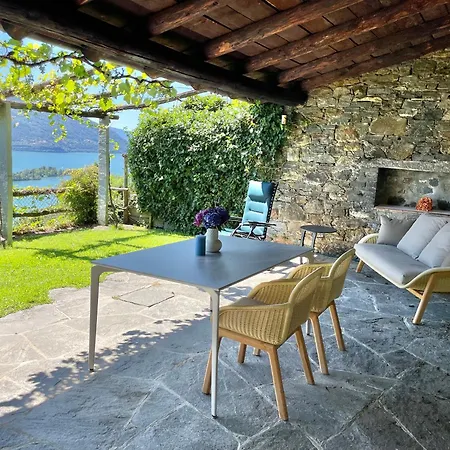 Casa Pipistrello By Fewotessin בית נופש *