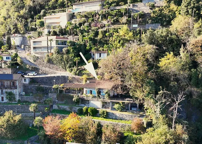 Casa Pipistrello By Fewotessin 펜션 *